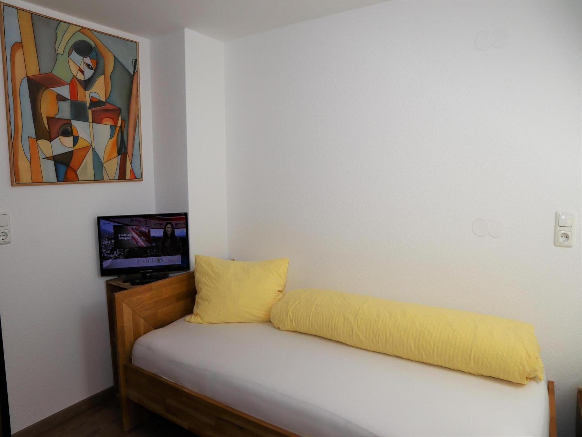 Flat In Krimml With A Balcony Apartment Екстериор снимка