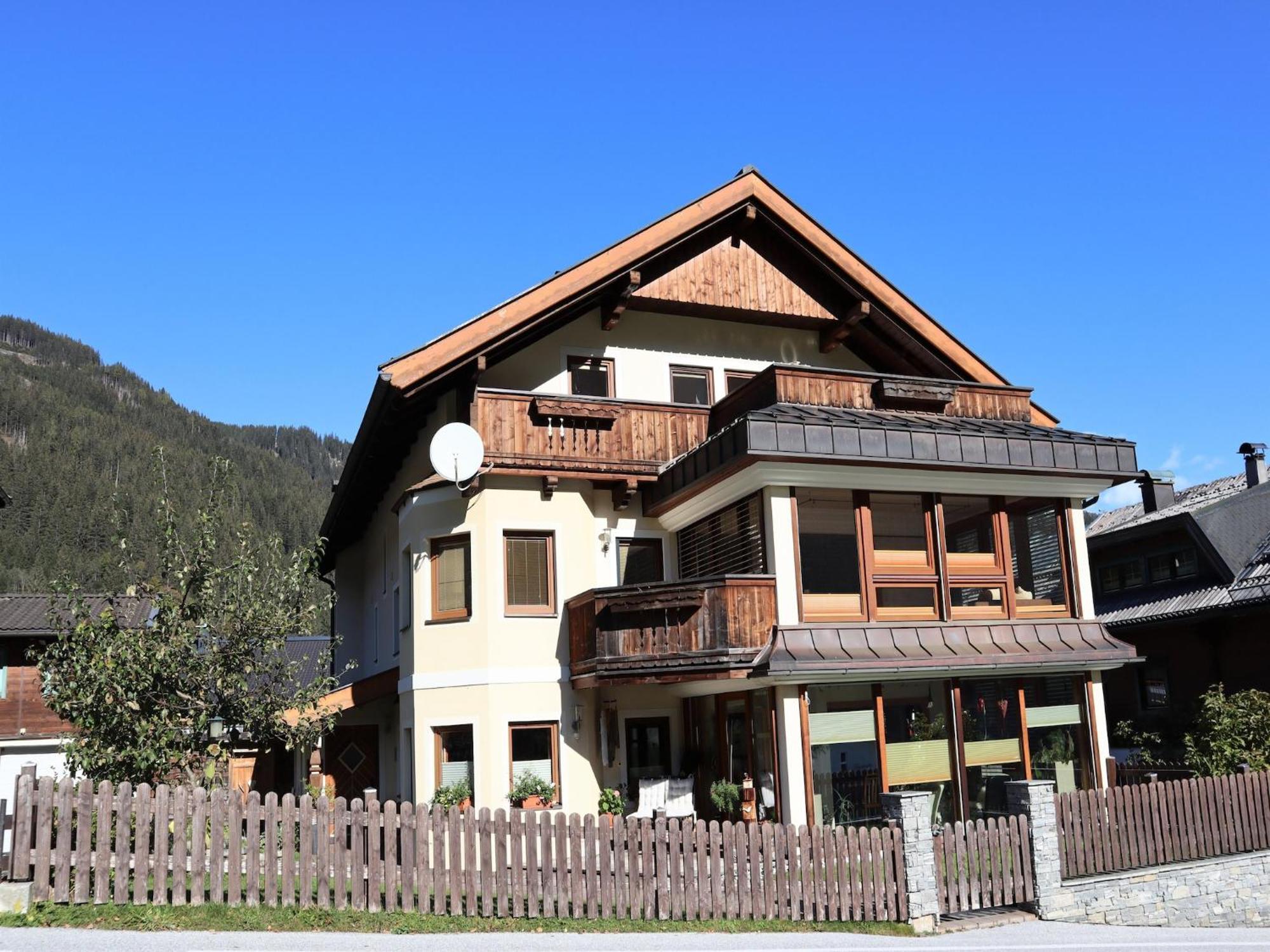 Flat In Krimml With A Balcony Apartment Екстериор снимка